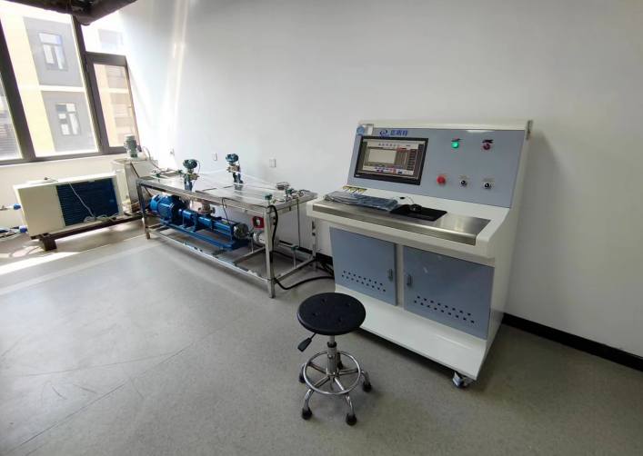 壓力流量測(cè)試臺(tái)-流量試驗(yàn)機(jī)